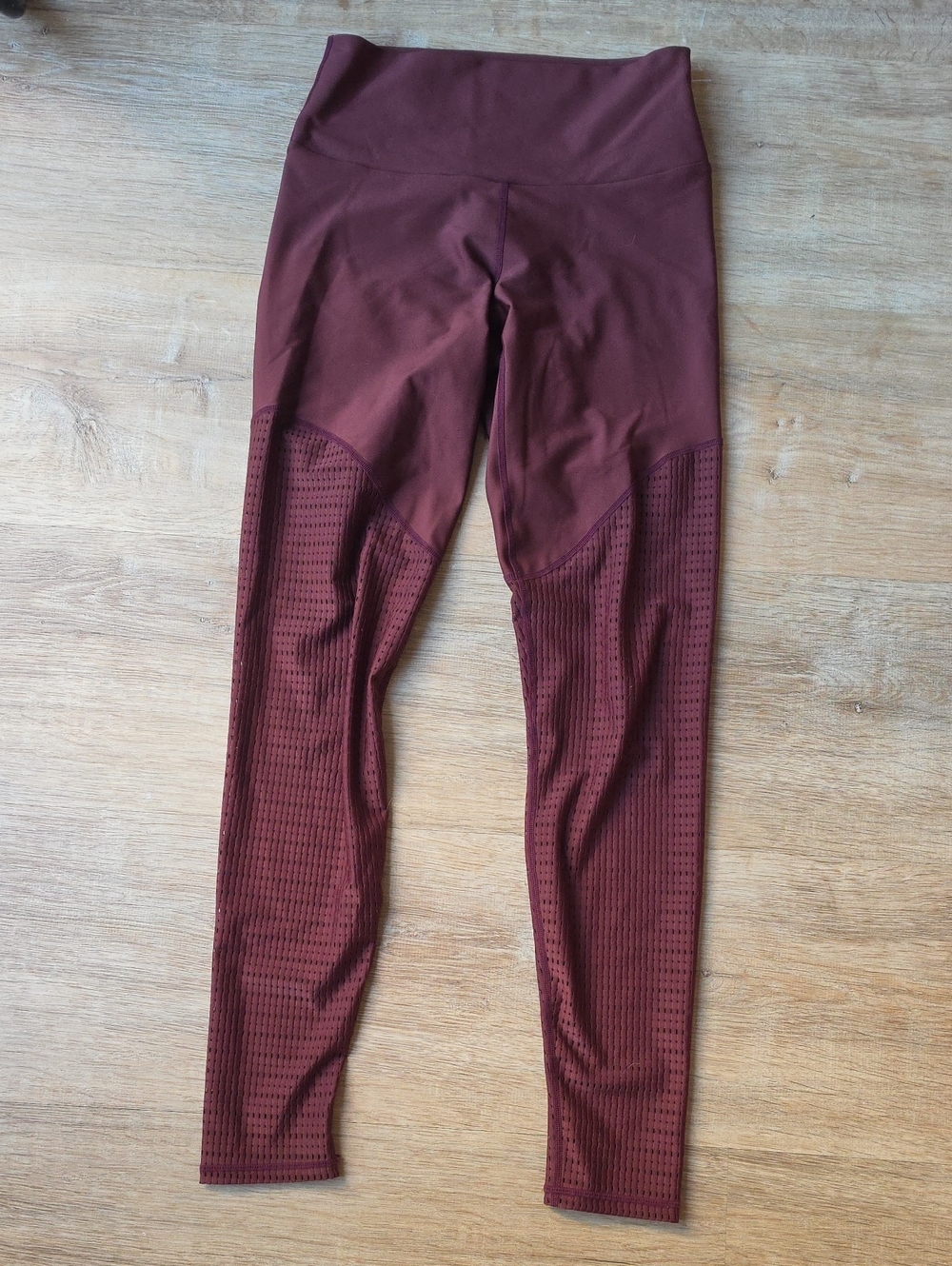 ORAKI Ecomove Eyelet High-Rise Legging - Burgundy Sz M